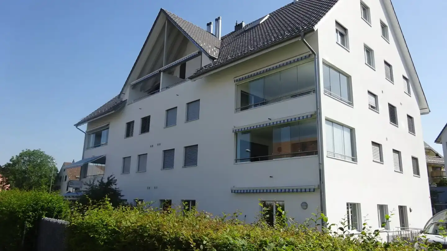 Commerciale in affitto - Lindenstrasse 6, 8604 Volketswil