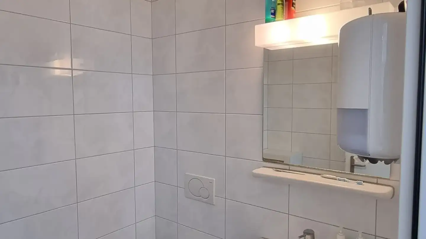 Commerciale in affitto - Lindenstrasse 6, 8604 Volketswil - Foto 4