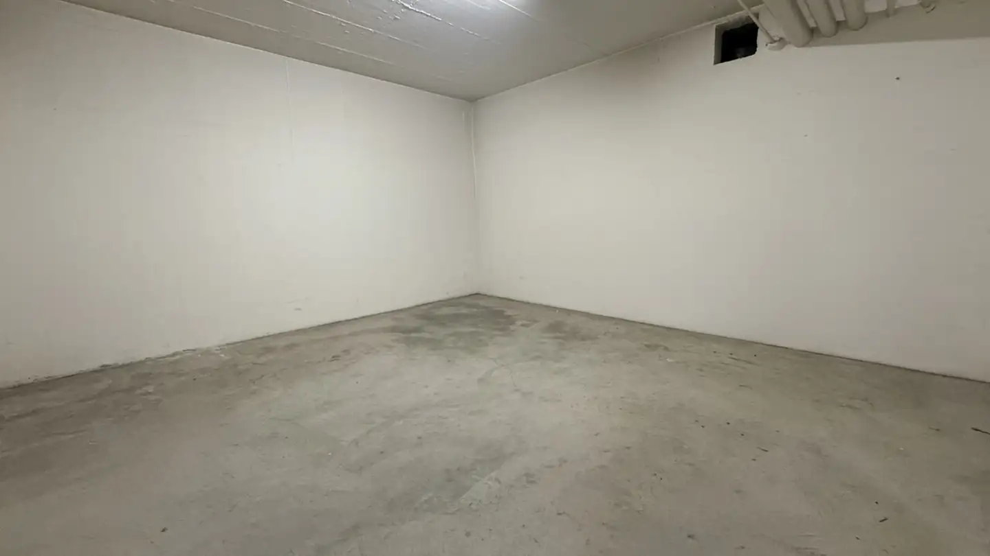 Espace de stockage à louer - Via Dante Alighieri, 6830 Chiasso