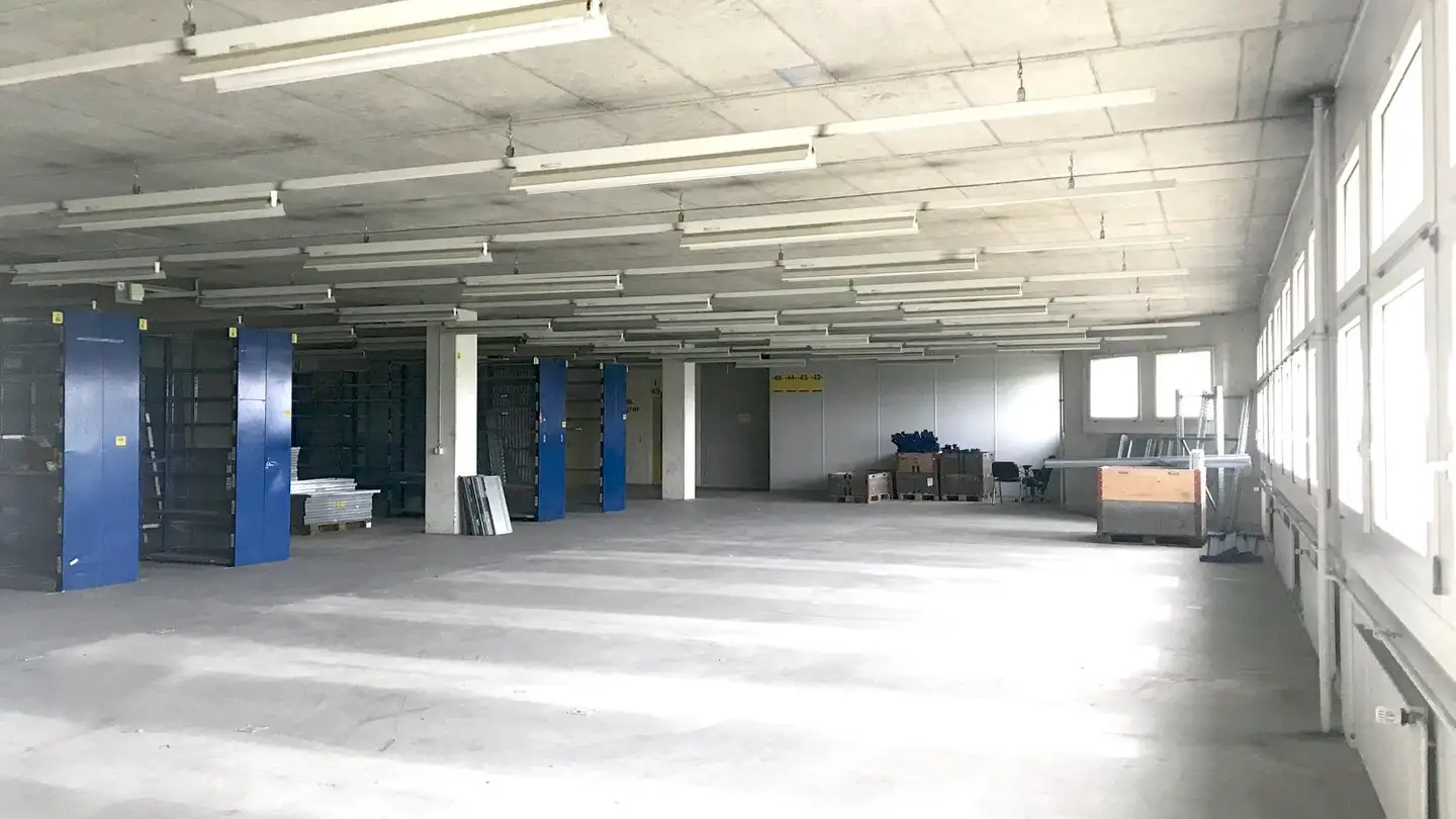 Espace de stockage à louer - 8153 Rümlang - Photo 2