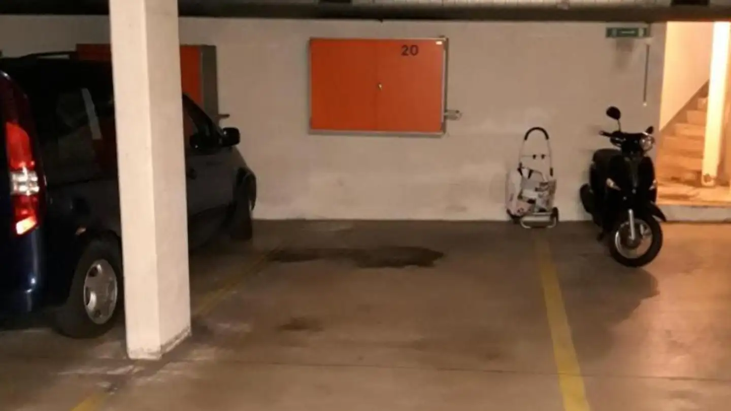 Parcheggio sotterraneo in affitto - Klebestrasse, 8041 Zürich - Foto 3