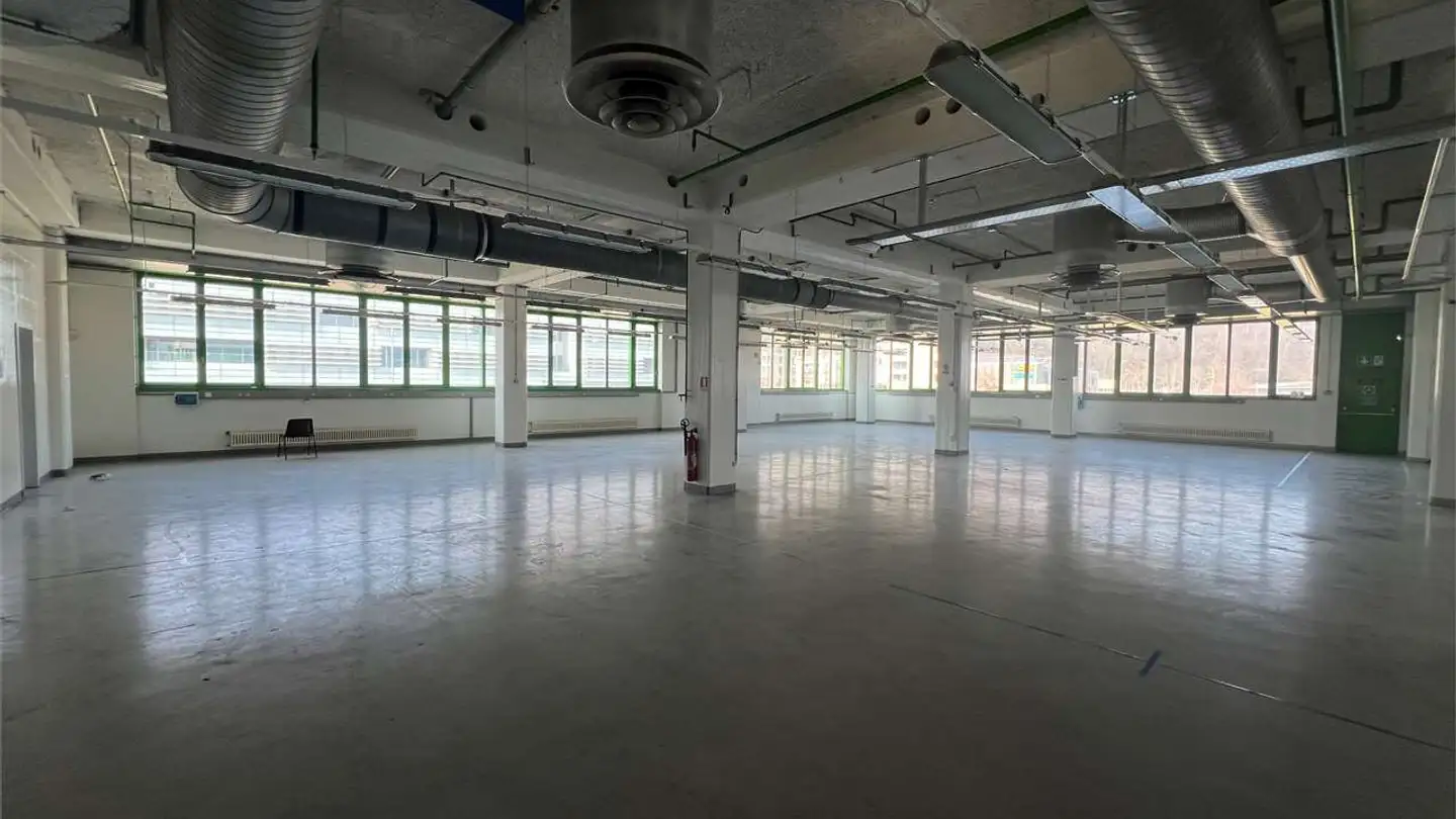 Espace de stockage à louer - Via Della Posta, 6934 Bioggio