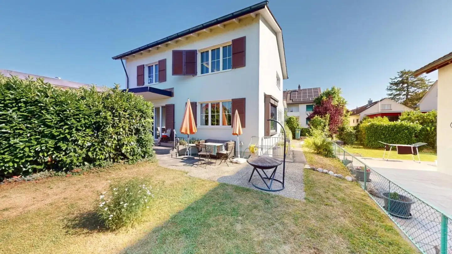 Casa singola in vendita - 4142 Münchenstein