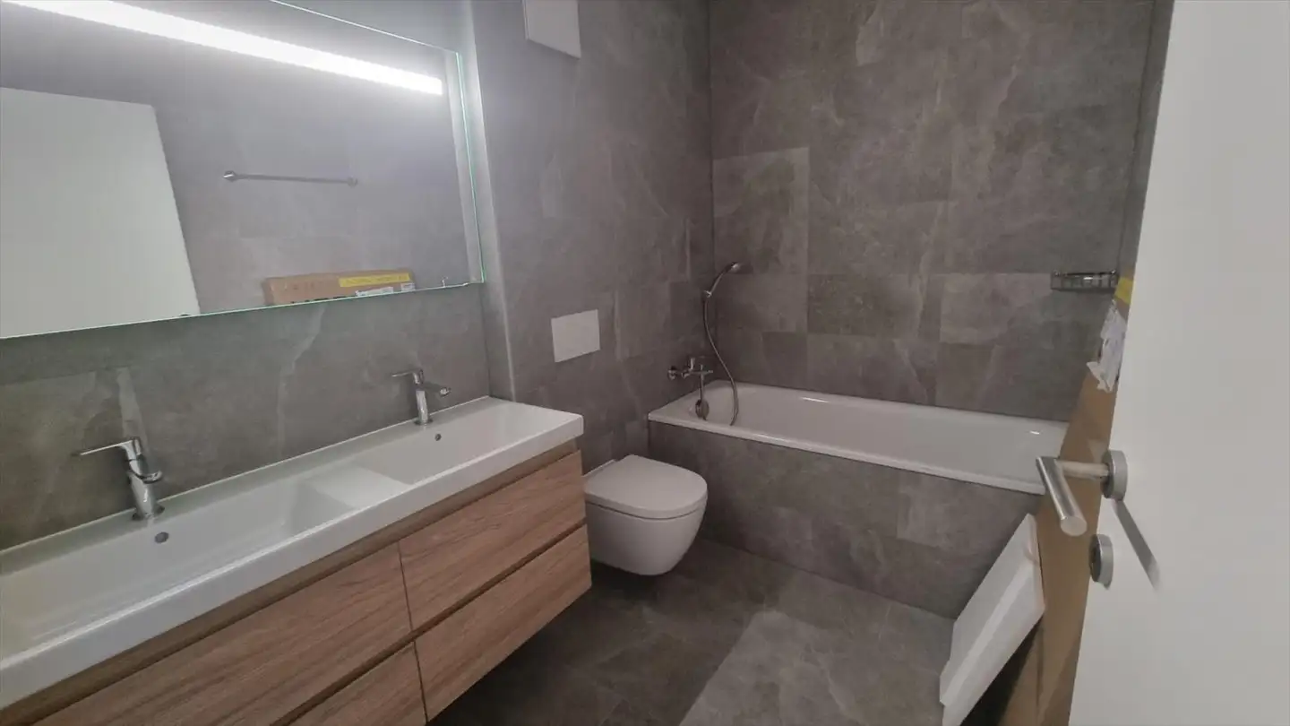 Villa in affitto - Impasse Du Bas Du Steckel 23, 1634 La Roche FR - Foto 4