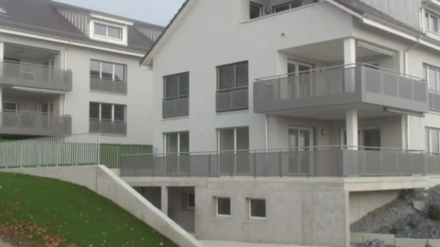 Attic flat for rent - Hohrainstrasse 30, 8260 Stein am Rhein - Photo 2