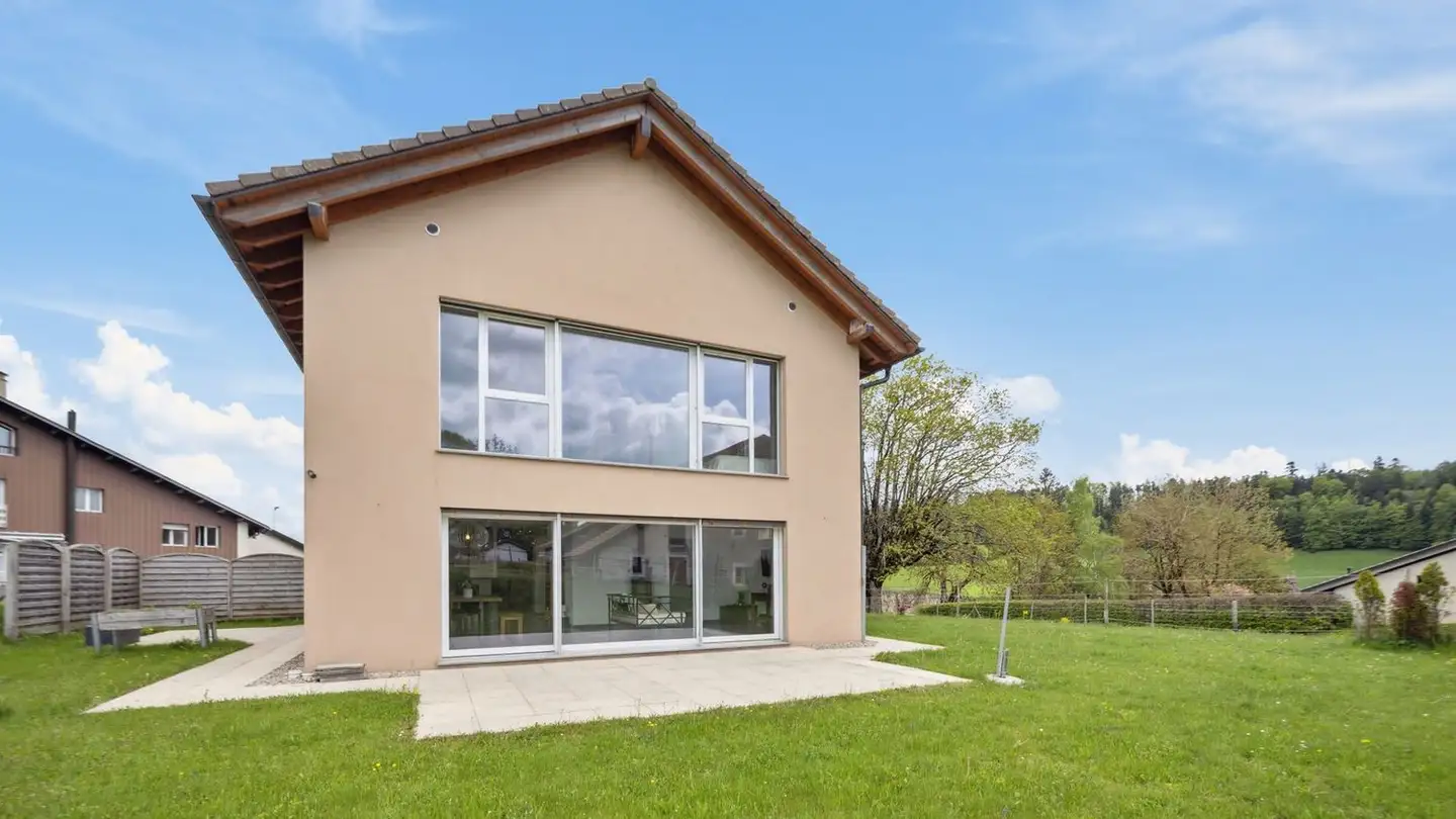 Single house for sale - 2300 La Chaux-de-Fonds - Photo 2