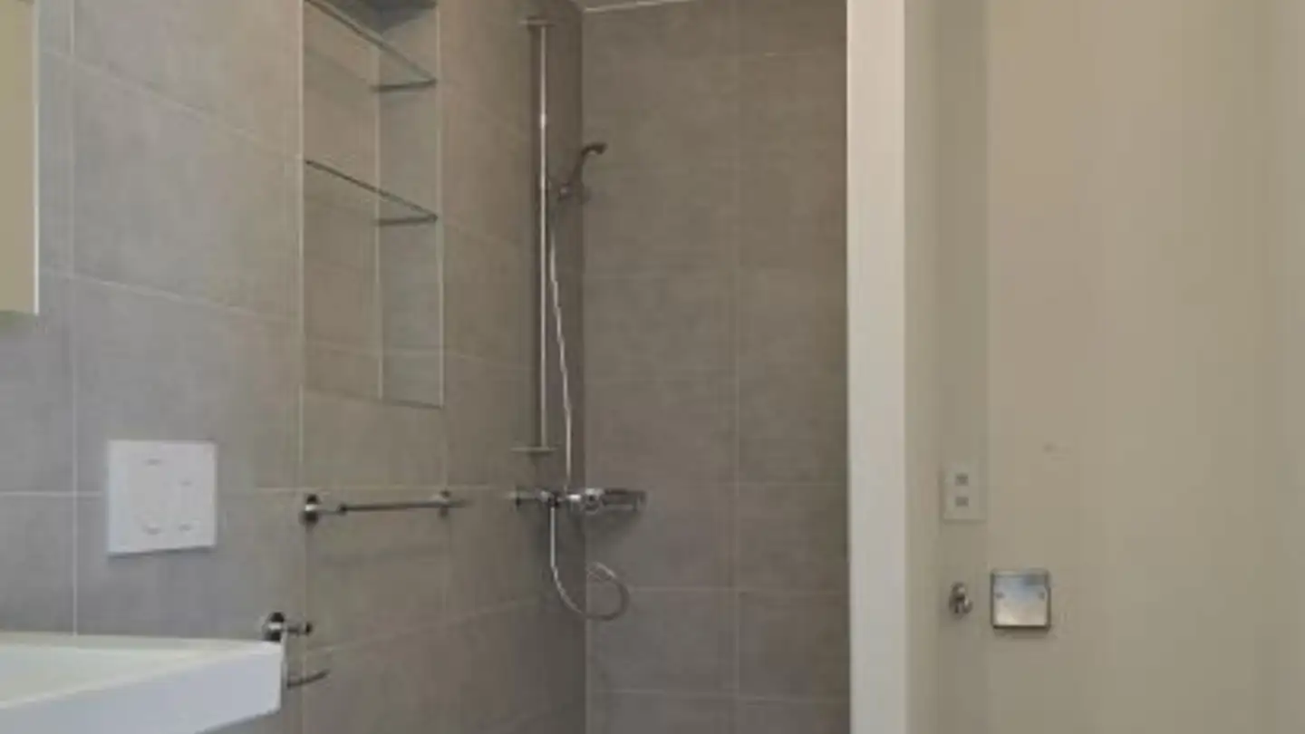 Apartment for rent - Rue De L'europe 66, 1630 Bulle - Photo 4