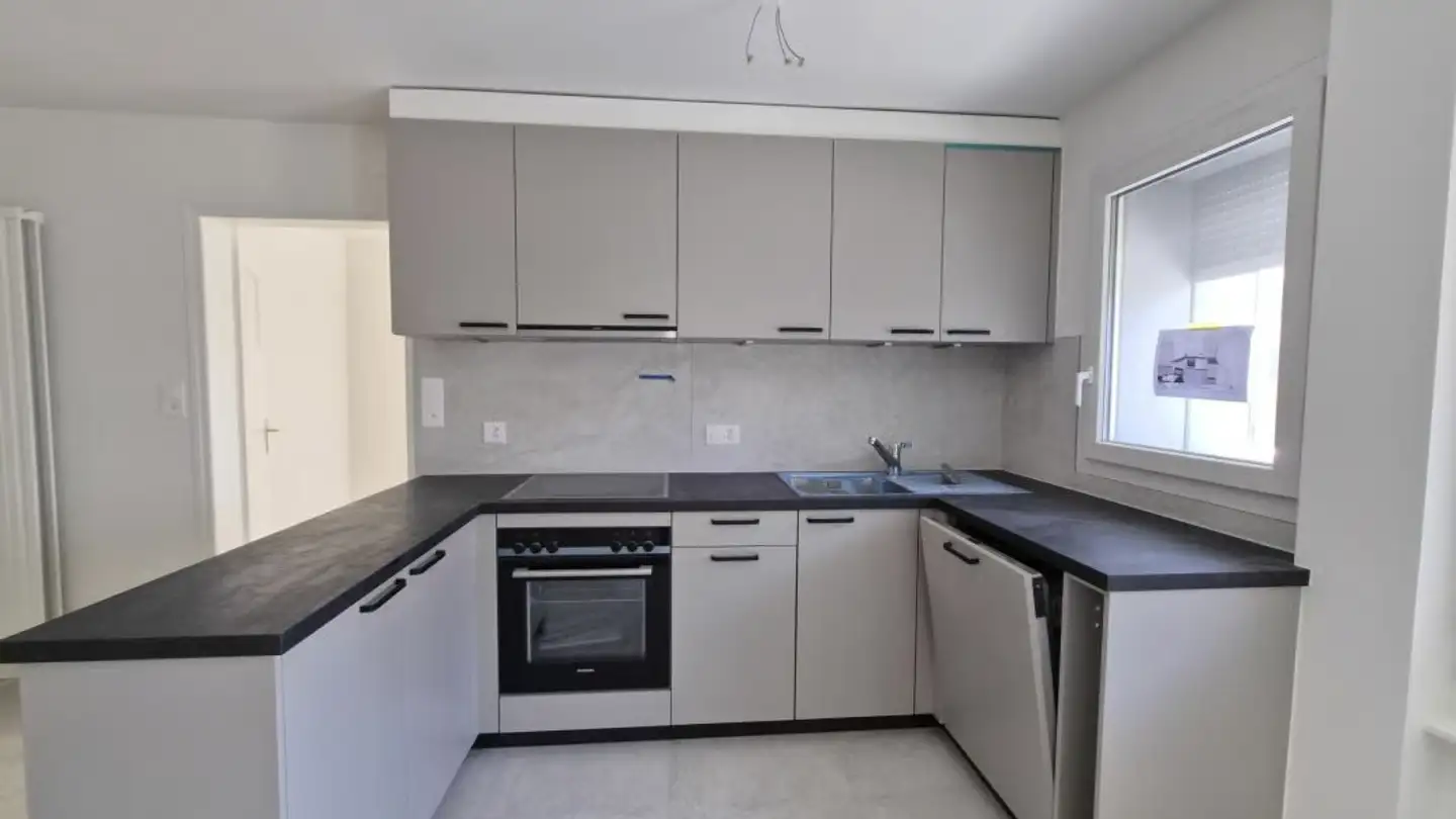 Apartment for rent - Rue Du Tombet 19, 2034 Peseux - Photo 2