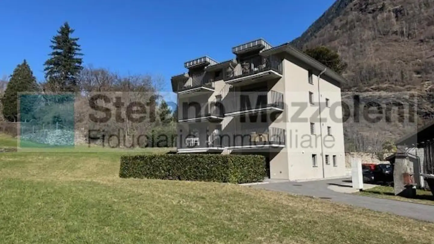 Appartamento in affitto - Via Roccabella 1, 6722 Corzoneso - Foto 2