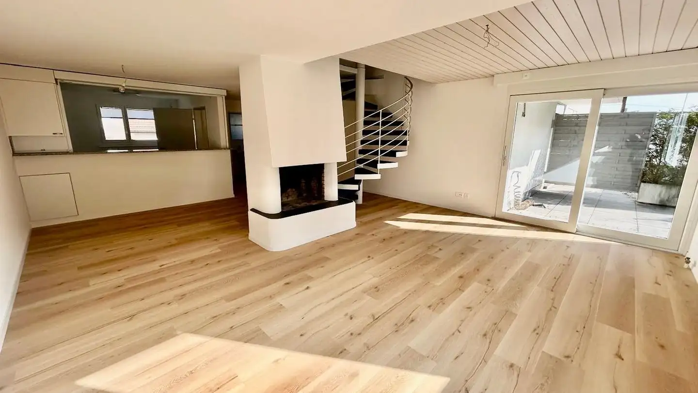 Duplex for rent - Forchstrasse 113c, 8127 Forch