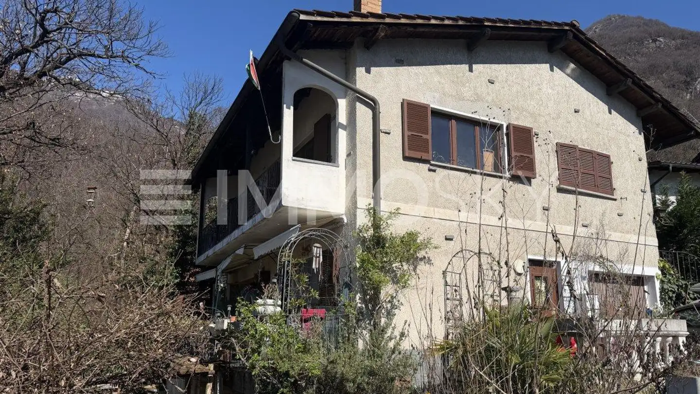 Edificio residenziale in vendita - 6516 Cugnasco