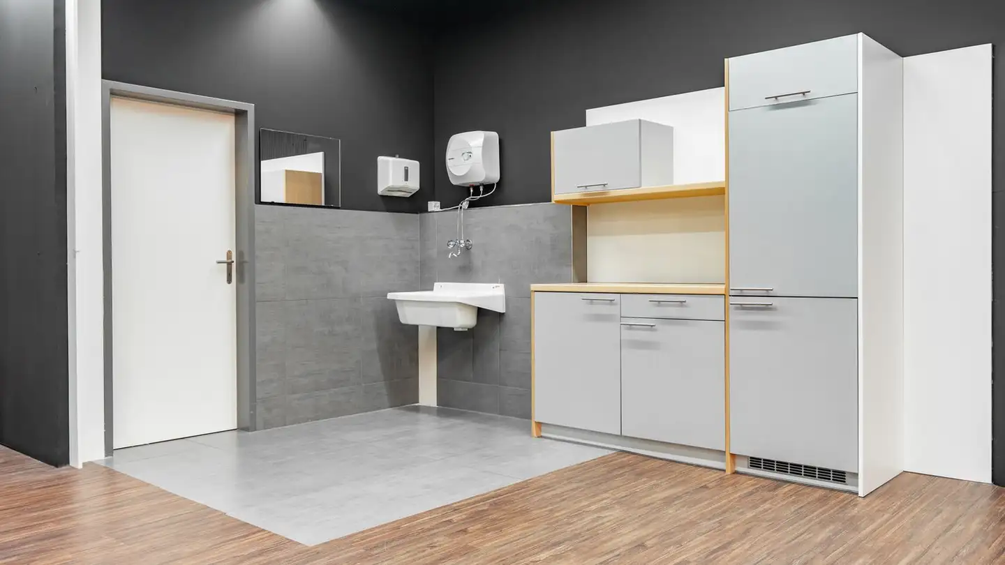 Commerciale in affitto - Hochbergerstrasse 70, 4057 Basel - Photo 4