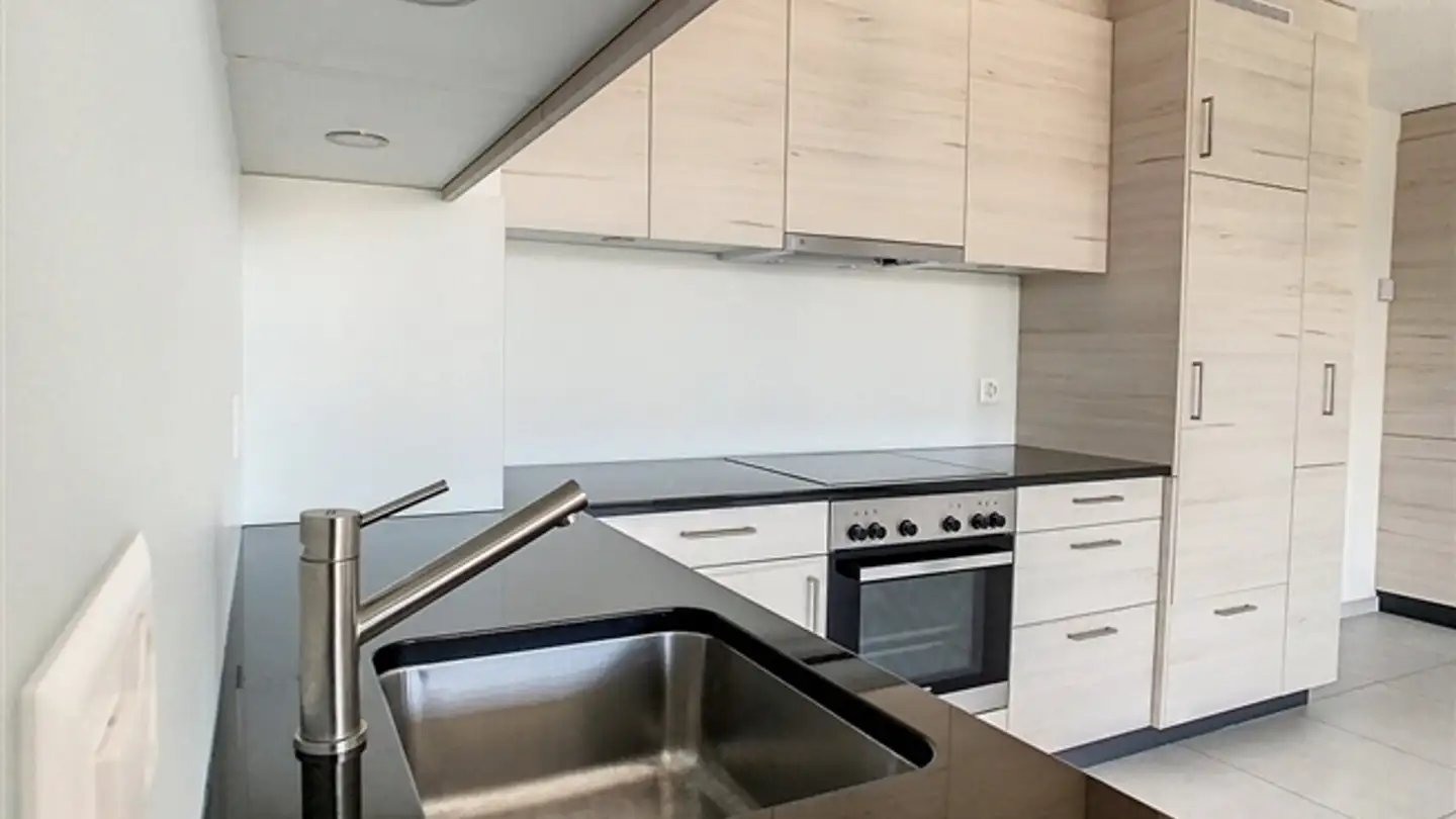 Apartment for rent - Route Du Baratan 7, 1566 St-Aubin FR - Photo 3