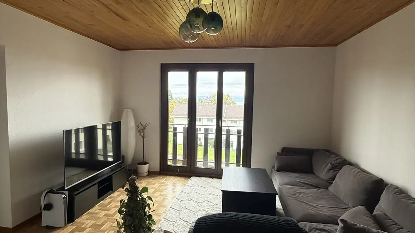 Apartment for rent - 1263 Crassier