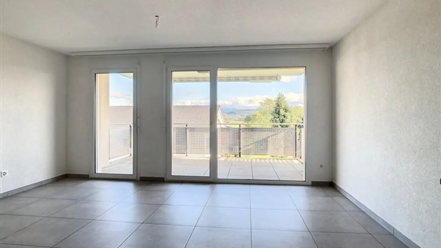 Apartment for rent - Route Du Baratan 7, 1566 St-Aubin FR - Photo 4