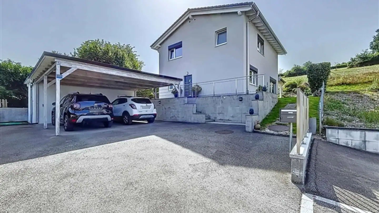 Villa for sale - 1583 Villarepos