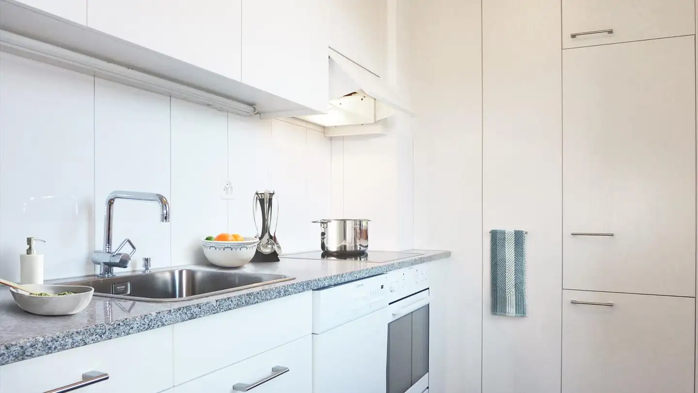 Appartamento in affitto - Via Del Tiglio 3, 6592 S. Antonino - Photo 2