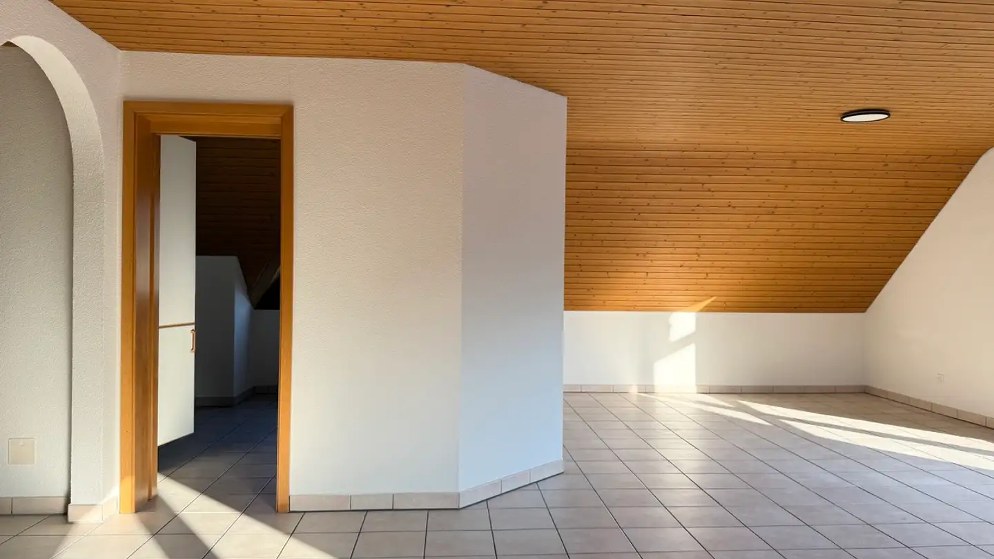 Dachgeschosswohnung mieten - Grundgasse, 4324 Obermumpf - Foto 3