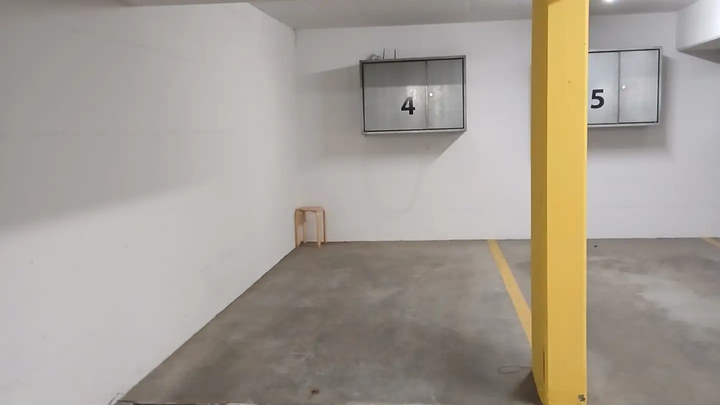 Einzelgarage mieten - Talstrasse 3, 7250 Klosters