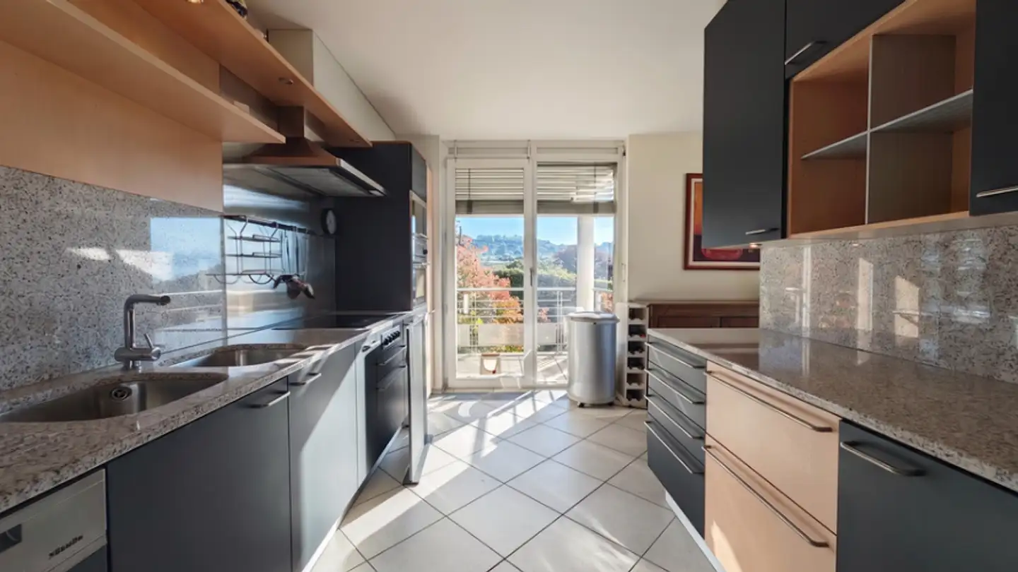 Apartment for rent - Chemin des Brûlées 36, 1093 La Conversion - Photo 4