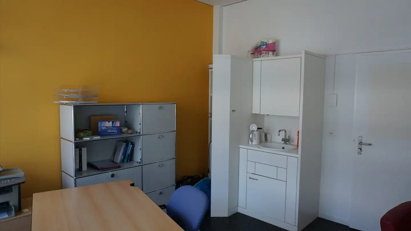 Studio medico in affitto - Stationsstrasse 57, 8606 Nänikon - Foto 2