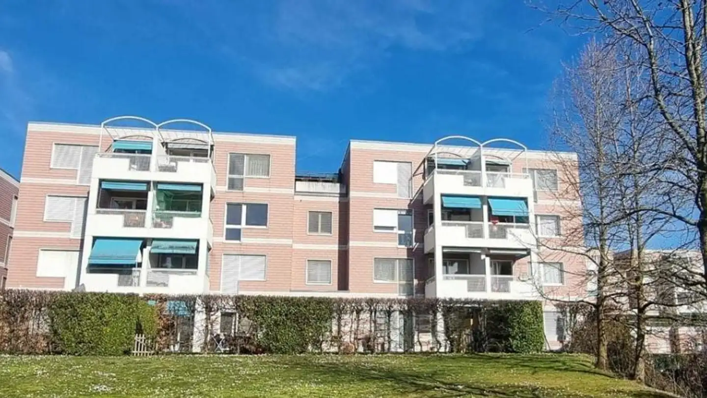Tiefgaragenstellplatz mieten - Quartier Pré-Fontaine 4, 1023 Crissier