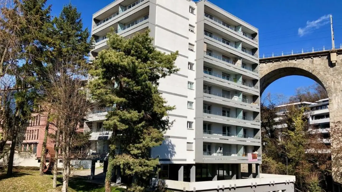 Edificio ad uso misto in affitto - Chemin Des Anciens-Moulins 2, 1009 Pully