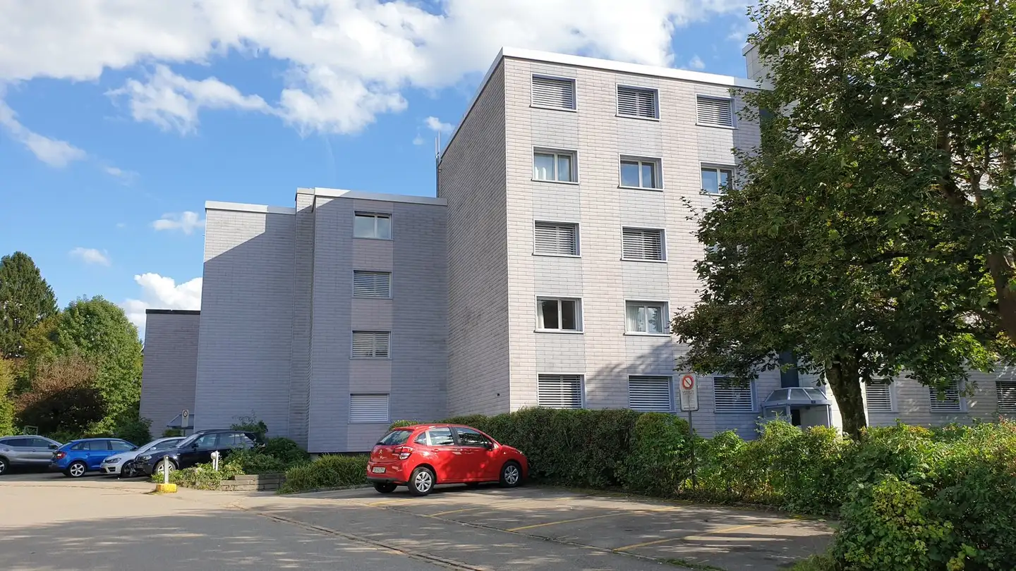 Outdoor parking space for rent - Grossacherstrasse 32, 8634 Hombrechtikon