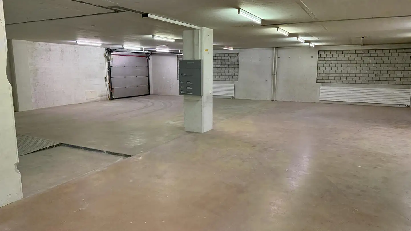 Workshop for rent - Comercialstrasse 19, 7000 Chur - Photo 2
