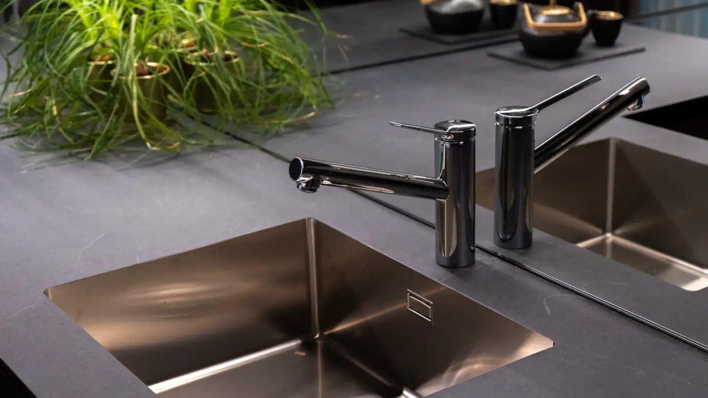 Appartamento ammobiliato in affitto - Via Stazione 24b, 6532 Castione - Photo 4