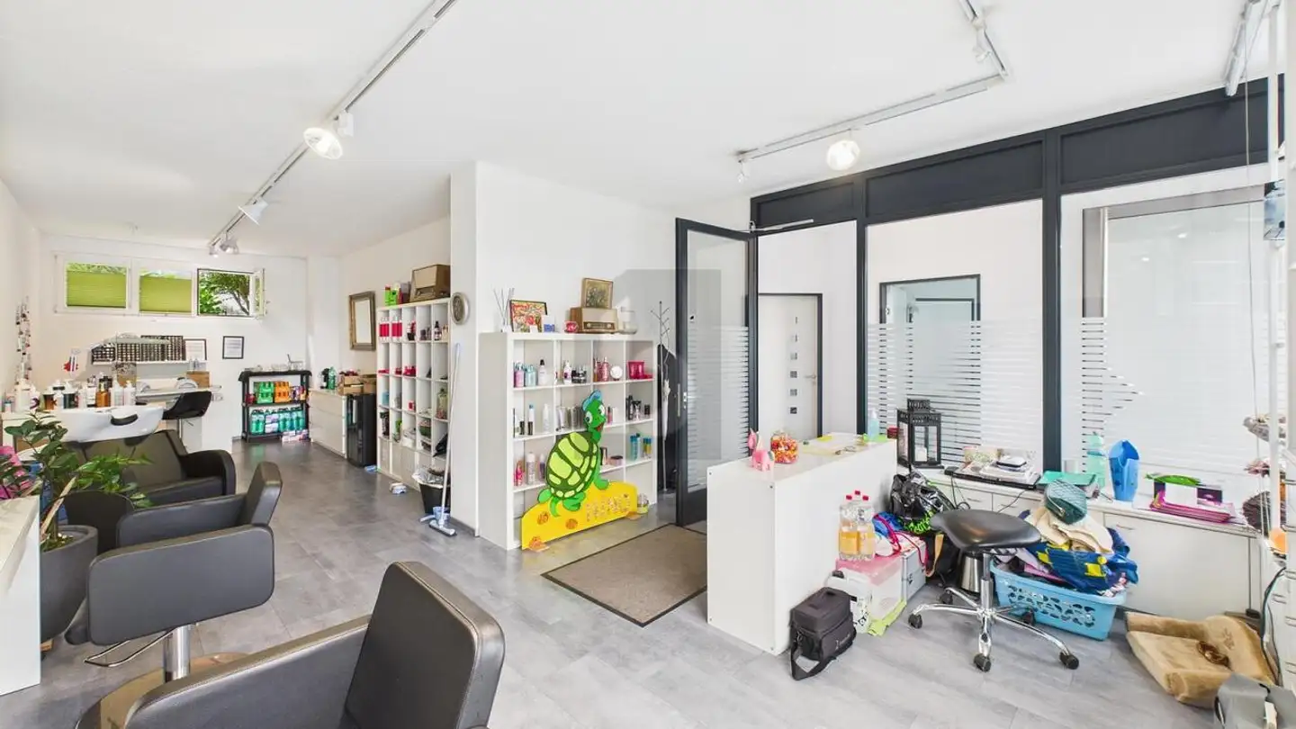 Office space for sale - 9243 Jonschwil