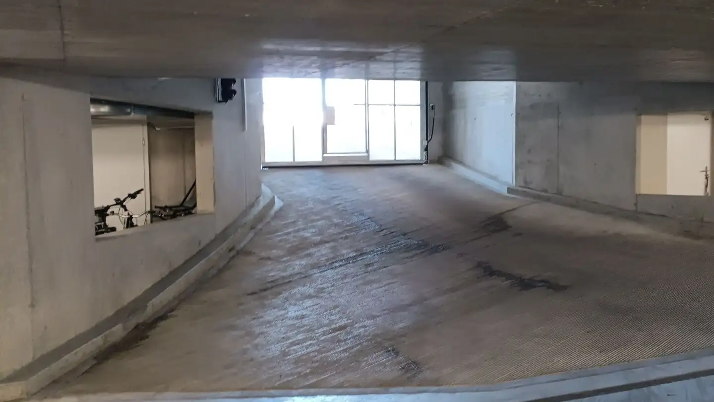 Parcheggio sotterraneo in affitto - Wannersmattweg 4, 3250 Lyss - Foto 4