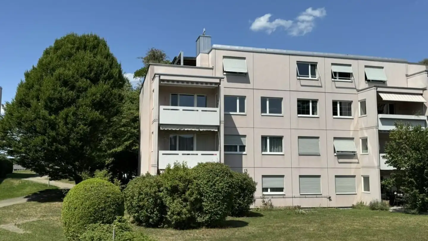 Wohnung mieten - Am Pfisterhölzli 8, 8606 Greifensee
