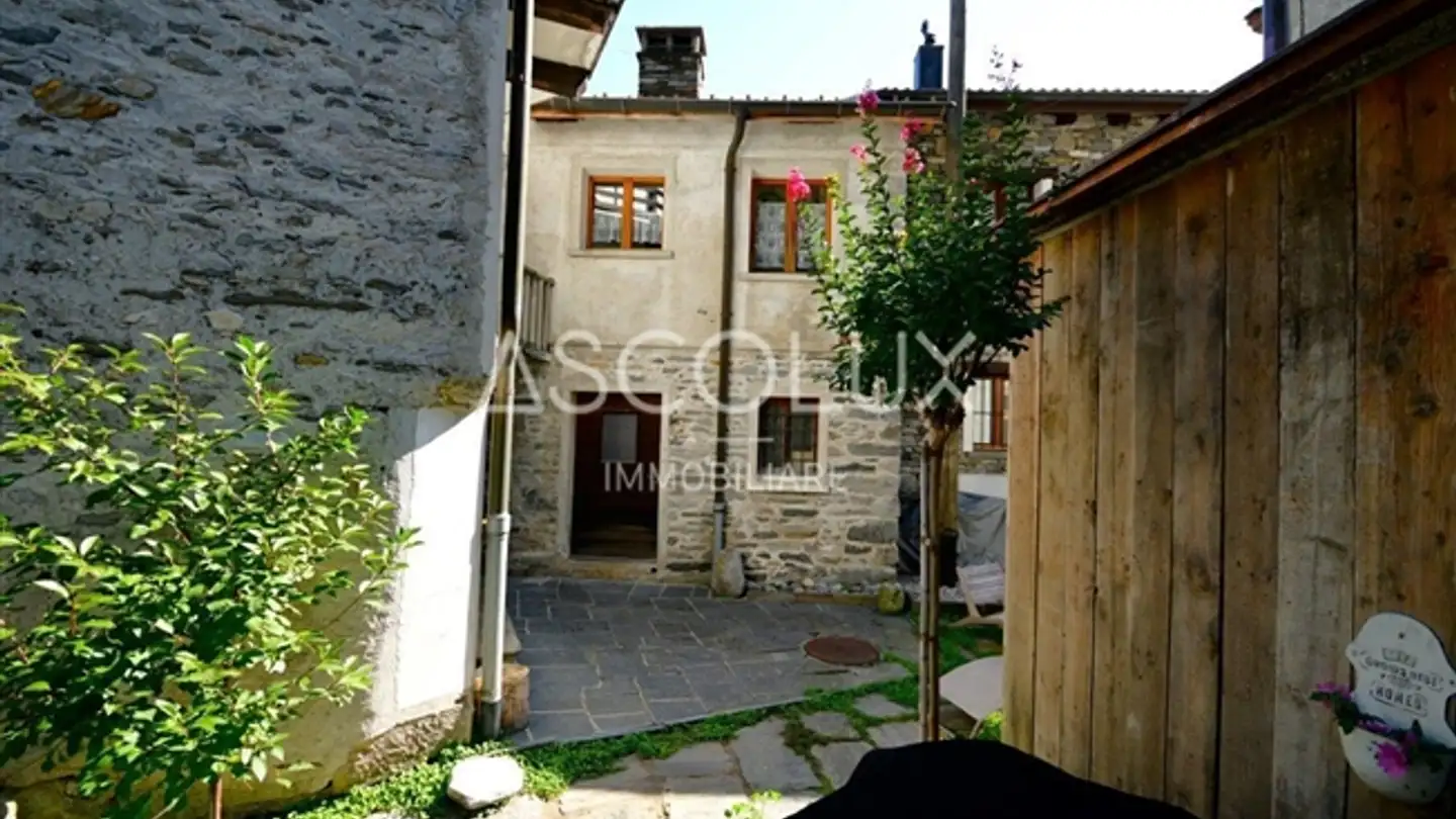 Casa singola in vendita - La Caraa D'mazzücch 3, 6677 Moghegno