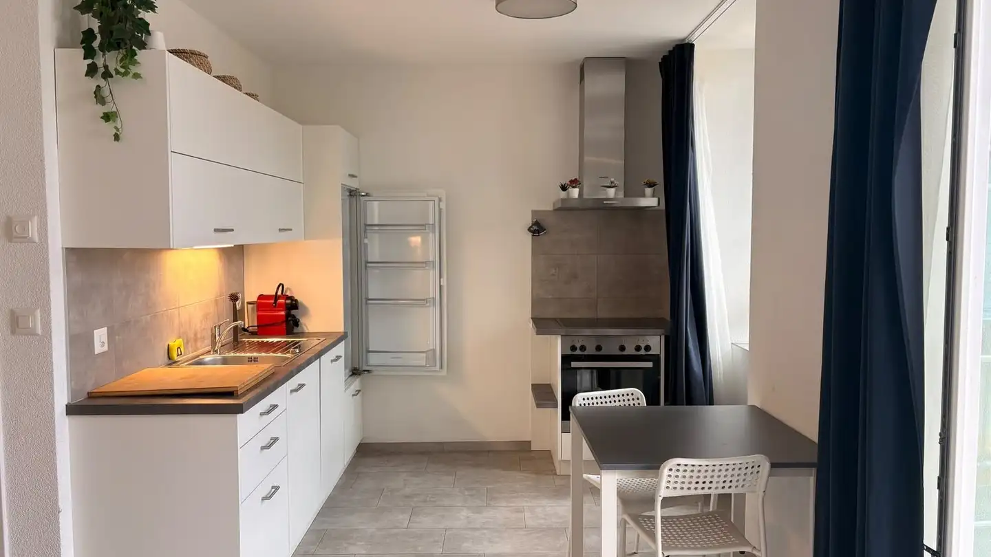Studio for rent - Avenue Des Alpes 17, 1450 Ste-Croix - Photo 2