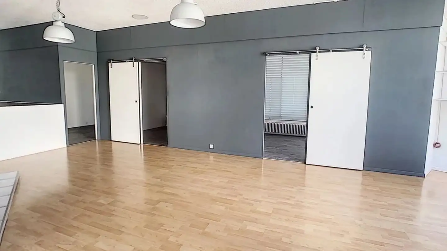 Arcade for rent - Avenue Du Crochetan 2, 1870 Monthey - Photo 2