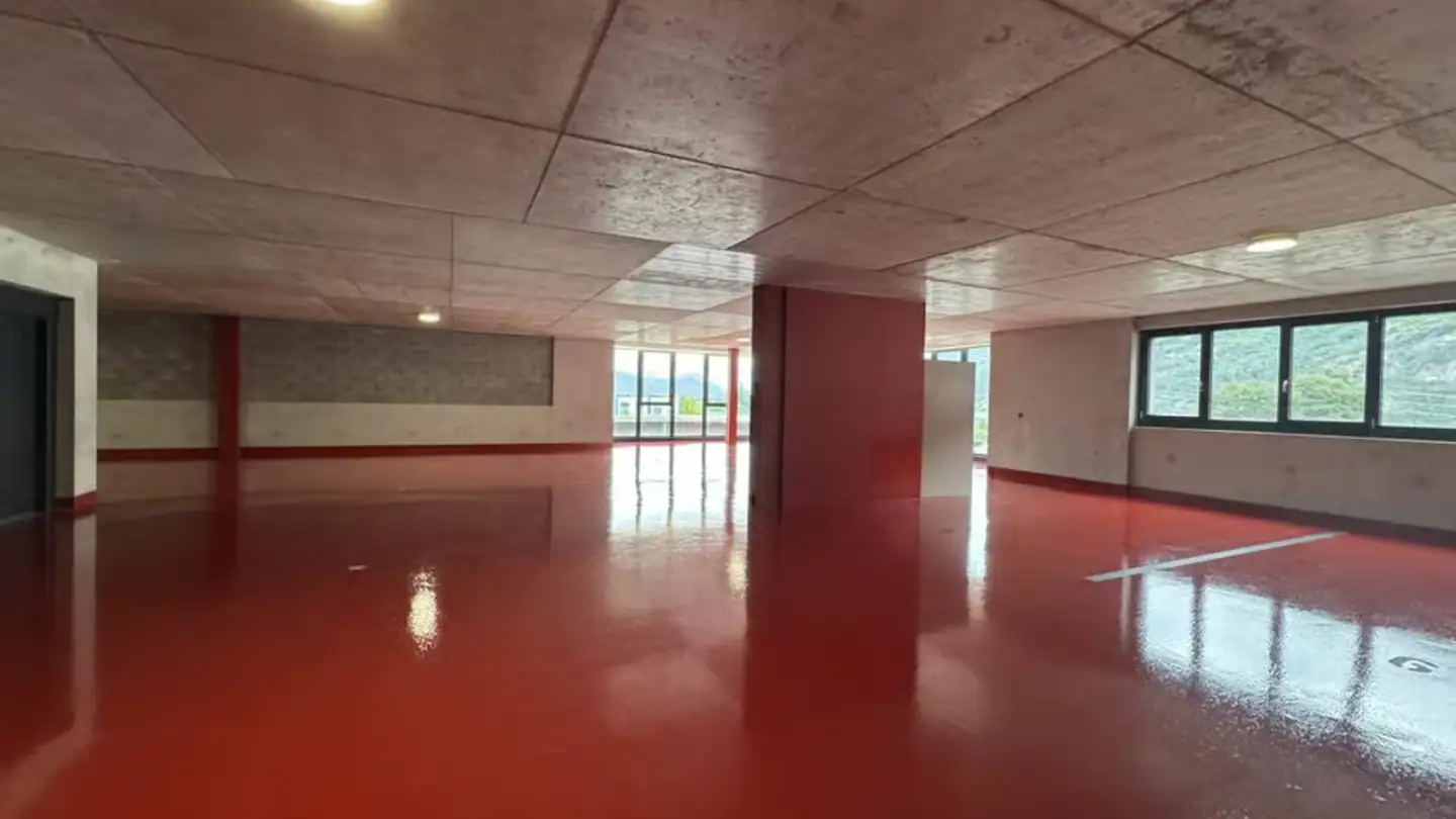 Garage individuel à louer - Zone Industrielle Les Combes 6, 1955 St-Pierre-de-Clages