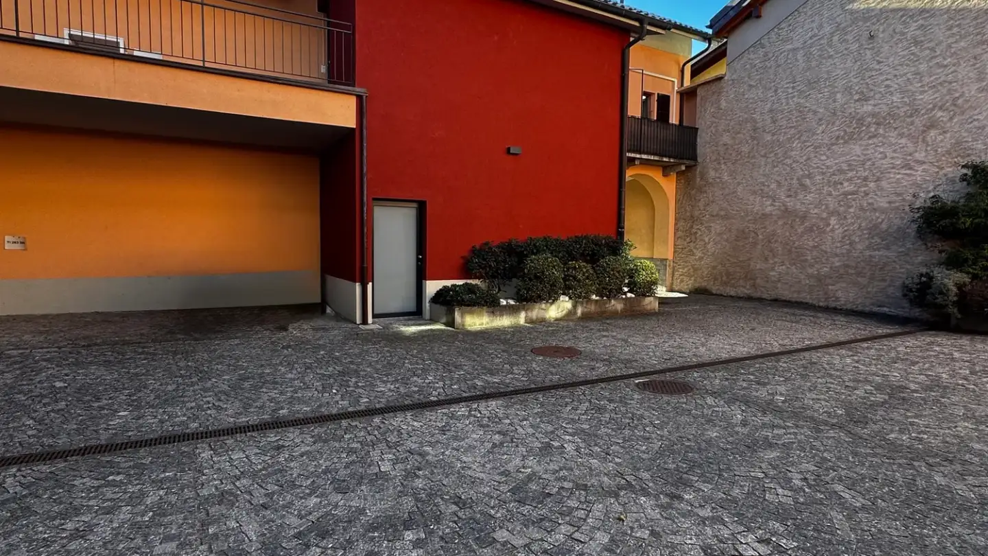 Appartement à louer - Via Giulia, 6855 Stabio