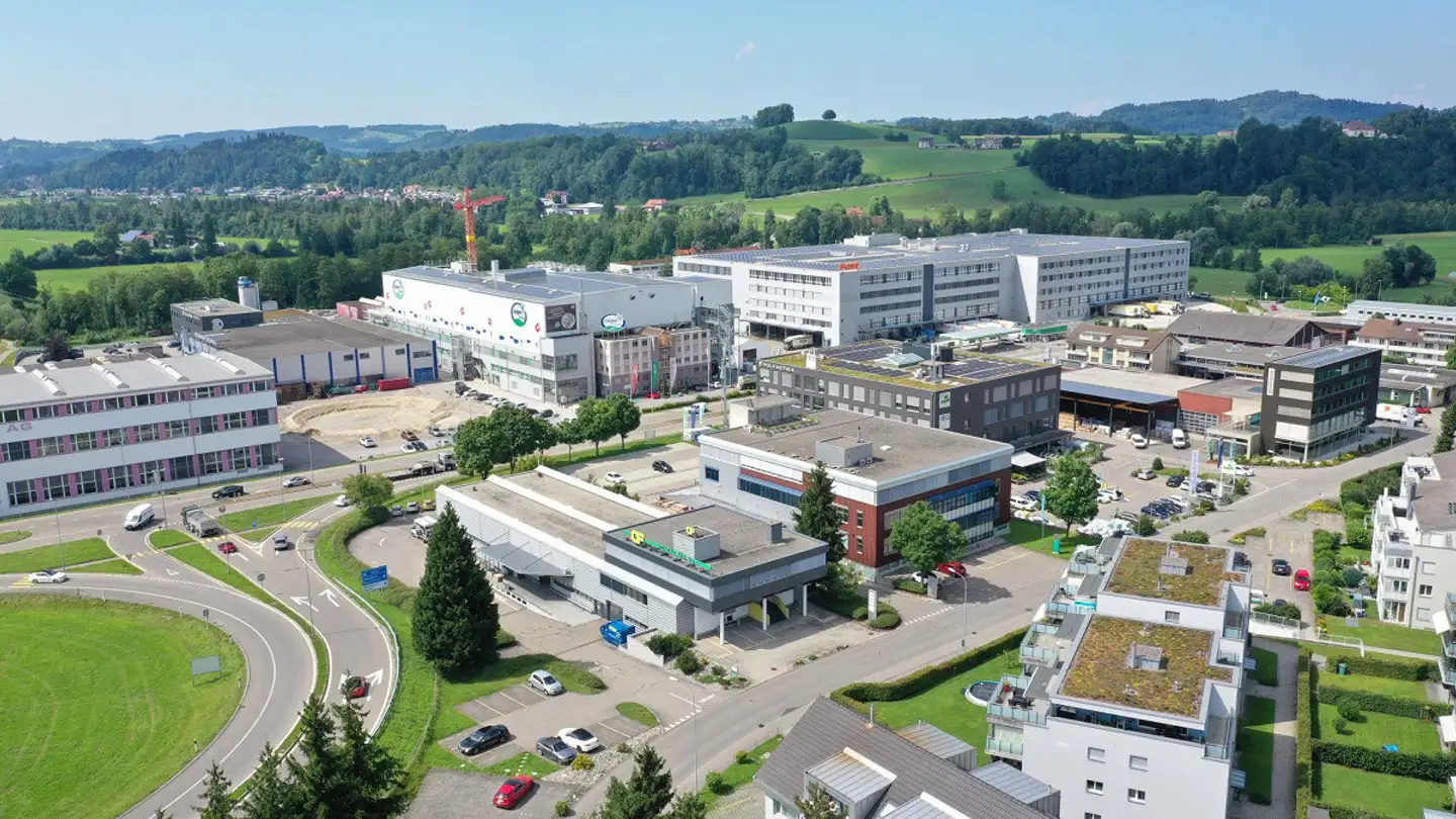 Commerciale in affitto - Sandackerstrasse 26, 9245 Oberbüren