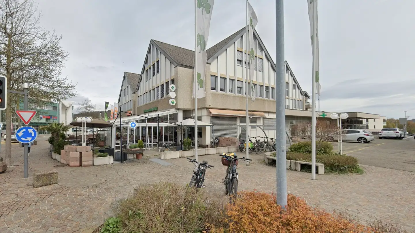 Underground parking space for rent - Bahnhofstrasse 3, 8965 Berikon