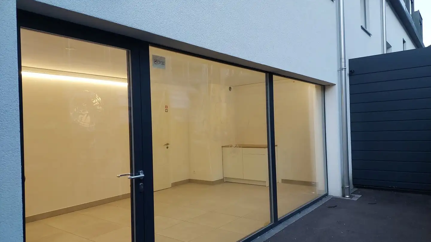 Commercial for rent - Route Cantonale 34b, 1897 Bouveret