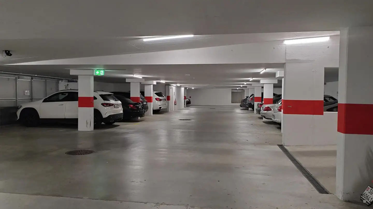 Place de parking souterraine à louer - Bachwiesstrasse 25, 9404 Rorschacherberg - Photo 2