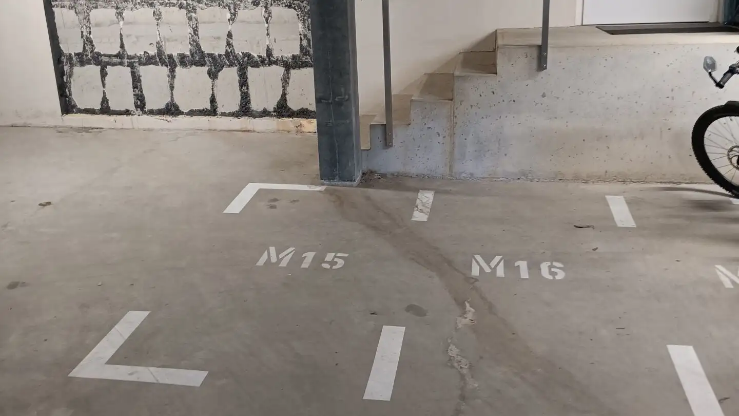 Parcheggio sotterraneo in affitto - Wannersmattweg 4, 3250 Lyss - Foto 3