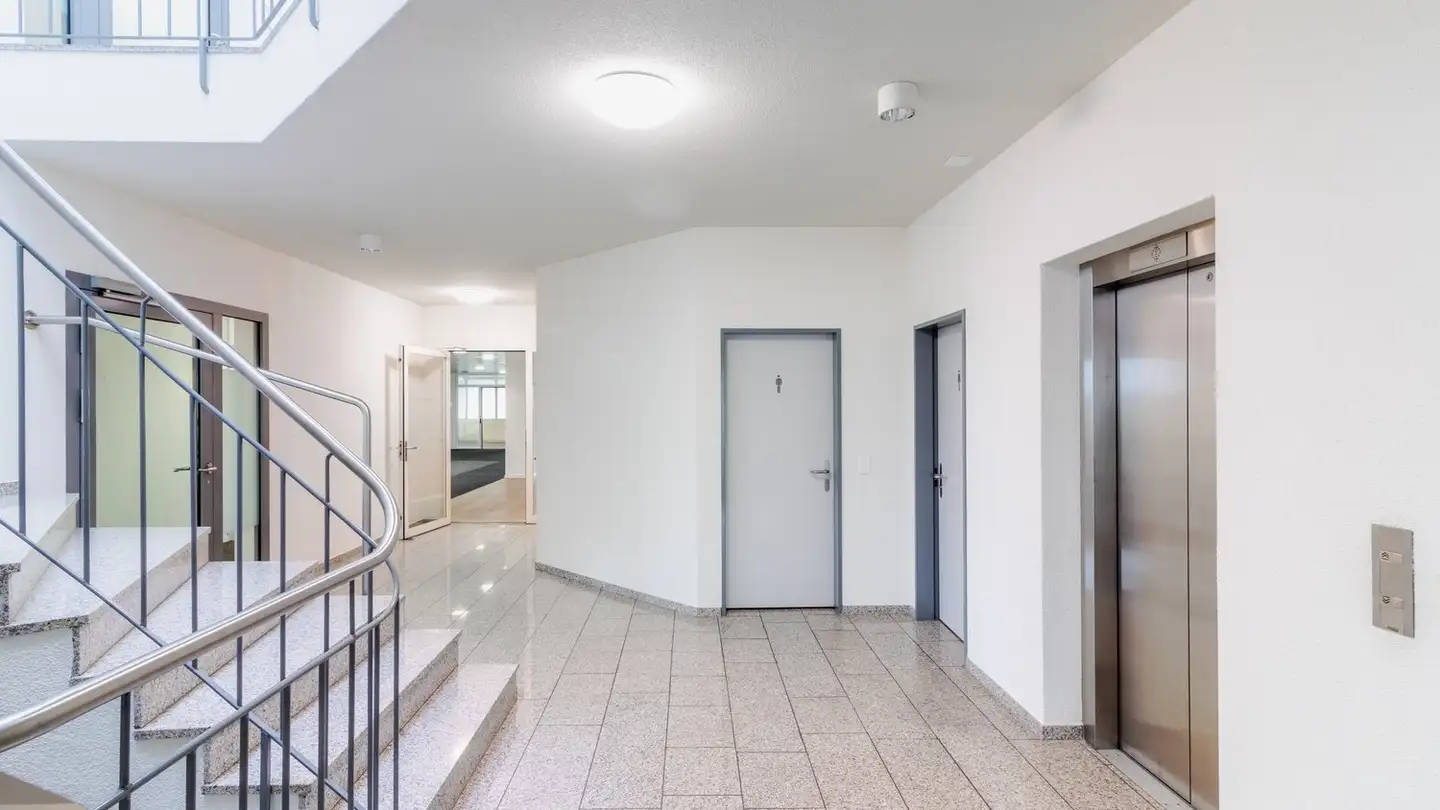 Office space for rent - Erlenstrasse 4, 6343 Rotkreuz - Photo 4