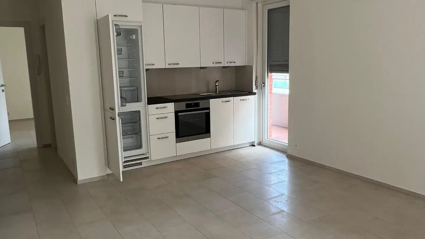 Appartement à louer - Via Monte Brè 8, 6900 Lugano