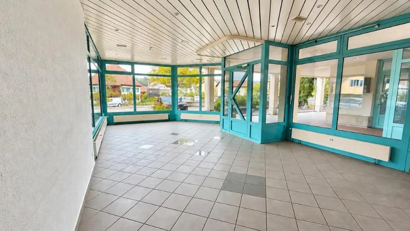 Commercial for sale - 2854 Bassecourt - Photo 3