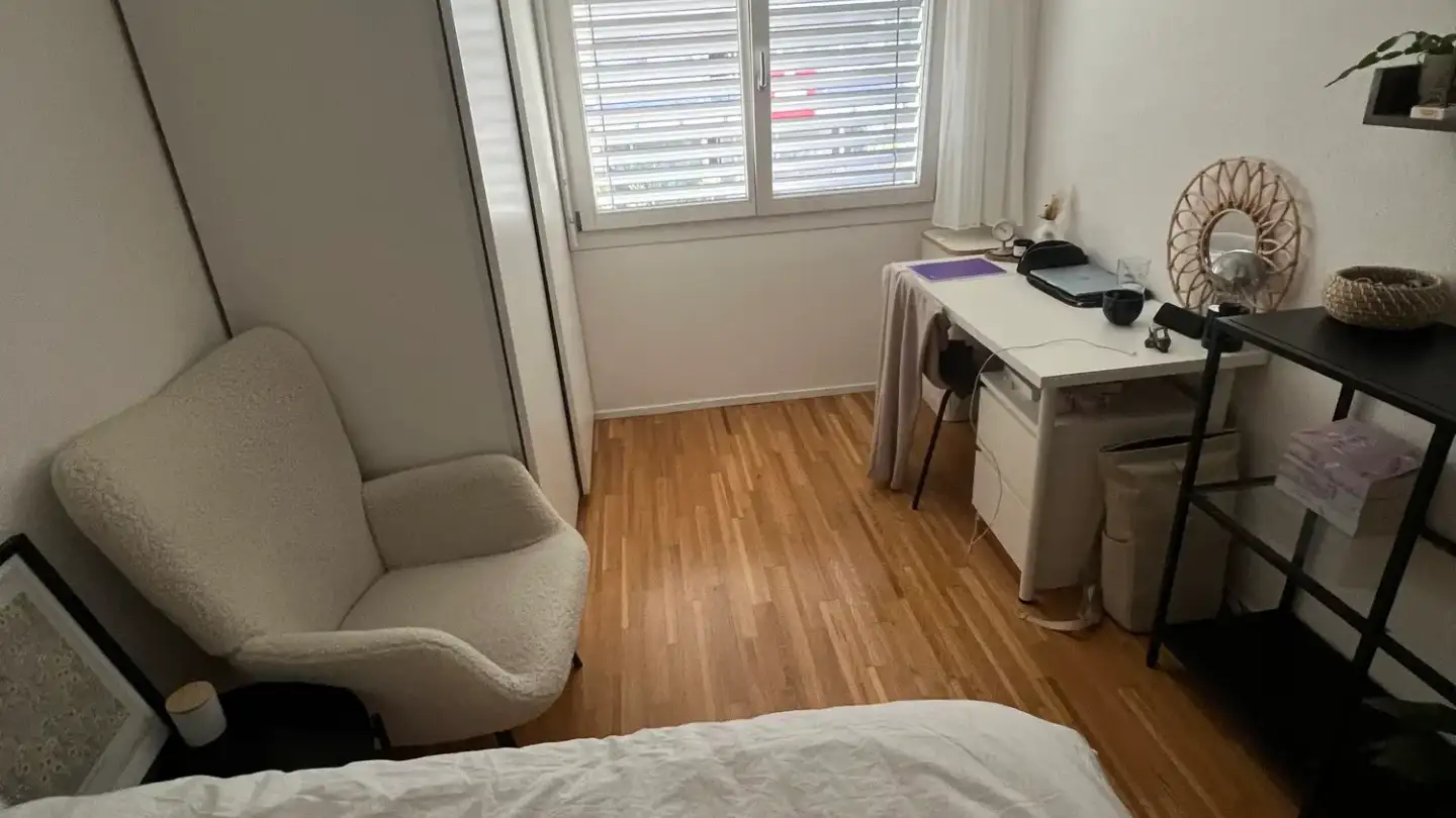 Single room for rent - Kalenbühl 9a, 6037 Root