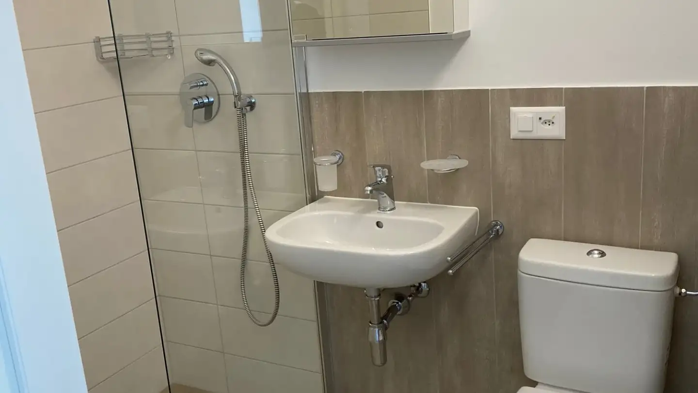 Appartamento in affitto - Via Franco Zorzi 31, 6900 Paradiso - Foto 2