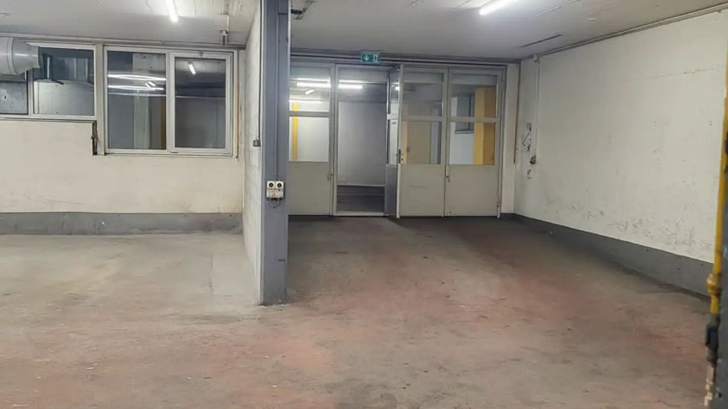 Gewerbe mieten - Ziegelbrückstrasse 30, 8872 Weesen