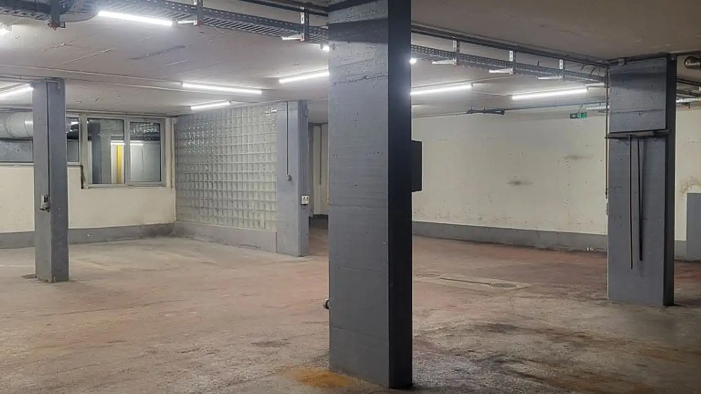 Gewerbe mieten - Ziegelbrückstrasse 30, 8872 Weesen - Foto 2
